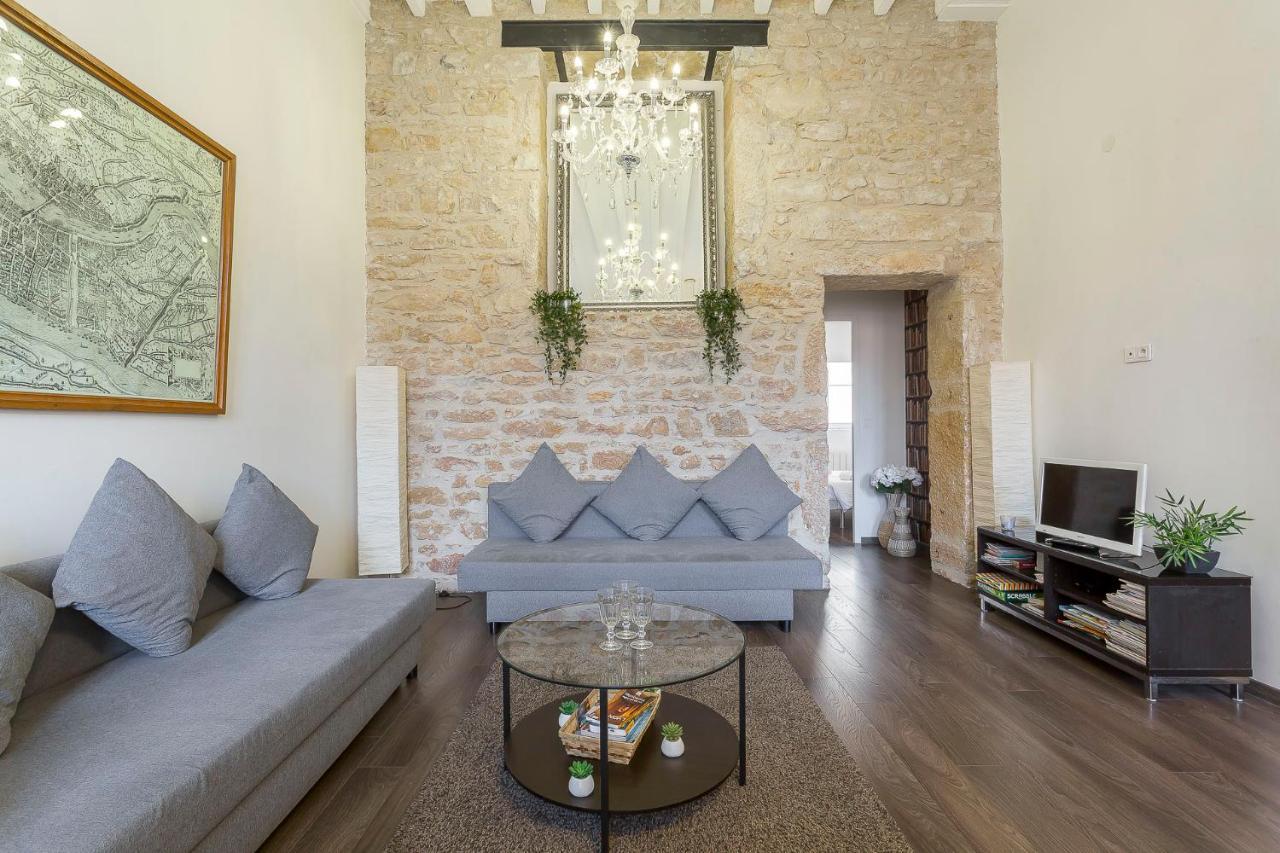 Apartament Le Jacquard Garage Lyon Centre Pour 2 A 8 Pers Zewnętrze zdjęcie